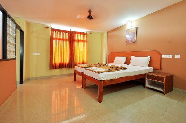 Hotel Sreeya Comforts Mysore Exterior foto